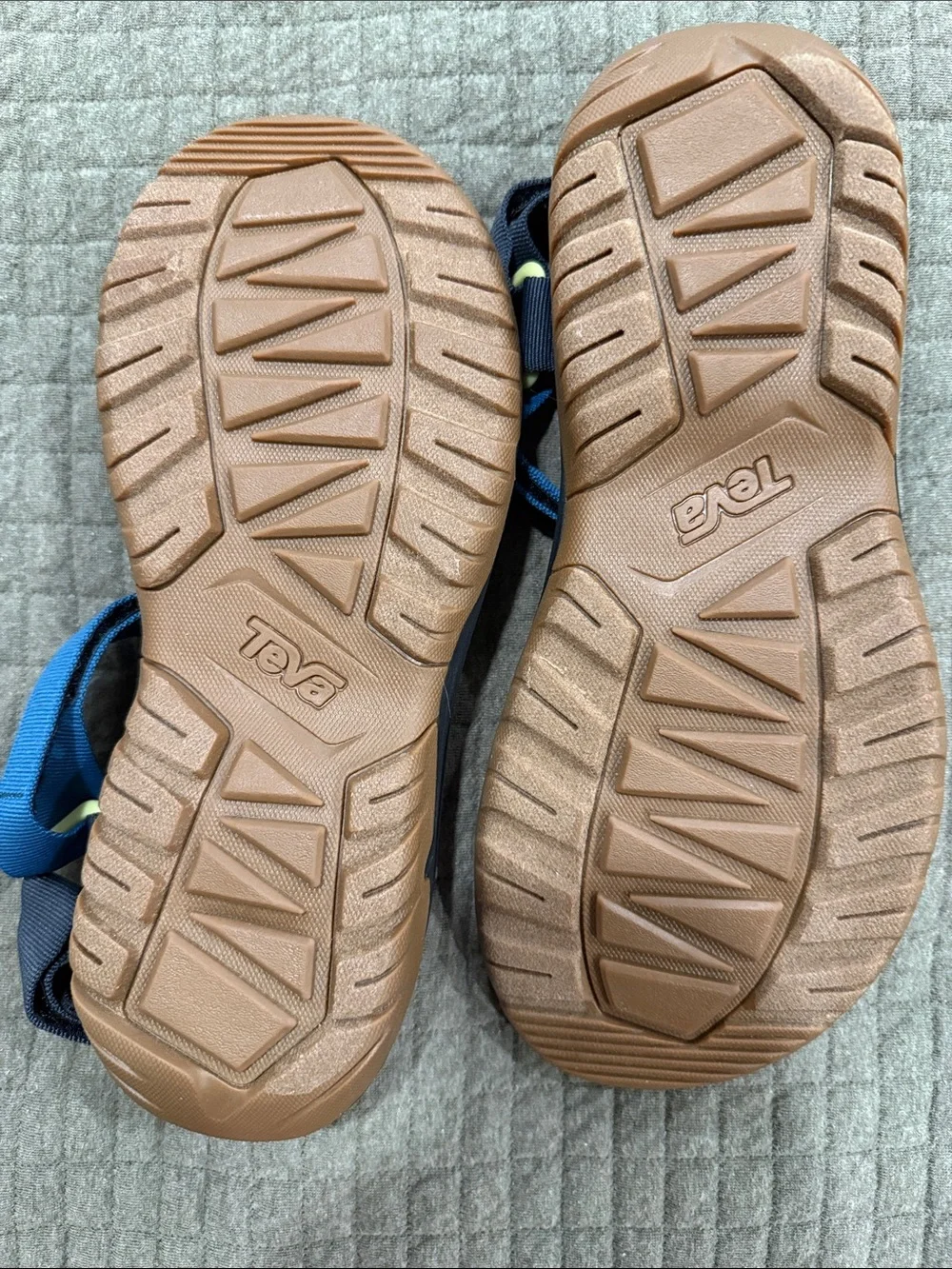 Teva Hurricane XLT2  Blue and Teal Sport Sandals with Adjustable Straps Size 11